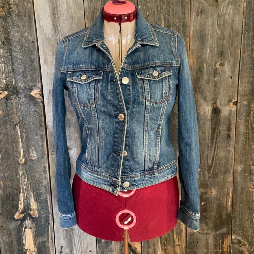 American Eagle Vintage Fit Jean Jacket